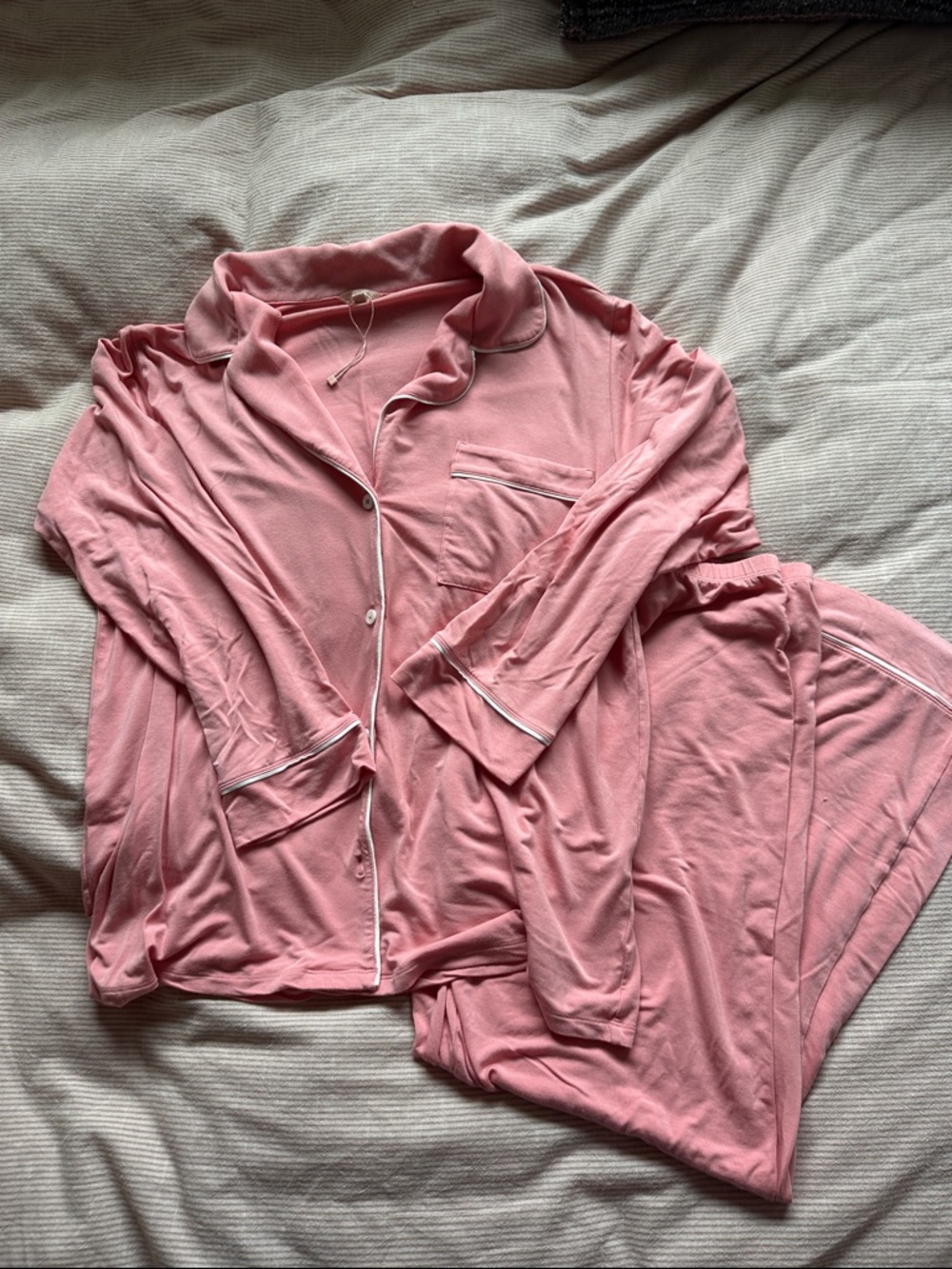 Eberjey Pink Long-Sleeve Button Pajama Set with Contrast Piping